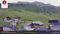 Archiv Foto Webcam Zürs: Hotel Arlberghaus 05:00