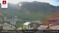 Archiv Foto Webcam Zürs: Hotel Arlberghaus 07:00