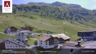 Archiv Foto Webcam Zürs: Hotel Arlberghaus 11:00