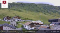 Archiv Foto Webcam Zürs: Hotel Arlberghaus 09:00