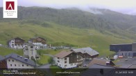 Archiv Foto Webcam Zürs: Hotel Arlberghaus 13:00