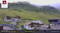 Archiv Foto Webcam Zürs: Hotel Arlberghaus 11:00