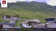 Archiv Foto Webcam Zürs: Hotel Arlberghaus 15:00