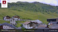 Archiv Foto Webcam Zürs: Hotel Arlberghaus 11:00