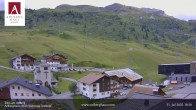 Archiv Foto Webcam Zürs: Hotel Arlberghaus 17:00