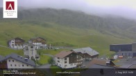 Archiv Foto Webcam Zürs: Hotel Arlberghaus 13:00