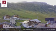 Archiv Foto Webcam Zürs: Hotel Arlberghaus 07:00