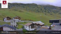 Archiv Foto Webcam Zürs: Hotel Arlberghaus 08:00