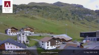 Archiv Foto Webcam Zürs: Hotel Arlberghaus 15:00