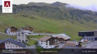 Archiv Foto Webcam Zürs: Hotel Arlberghaus 17:00