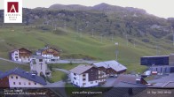 Archiv Foto Webcam Zürs: Hotel Arlberghaus 08:00