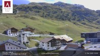 Archiv Foto Webcam Zürs: Hotel Arlberghaus 11:00