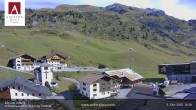 Archiv Foto Webcam Zürs: Hotel Arlberghaus 13:00