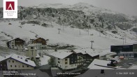 Archiv Foto Webcam Zürs: Hotel Arlberghaus 12:00