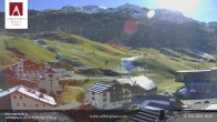 Archiv Foto Webcam Zürs: Hotel Arlberghaus 09:00
