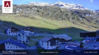 Archiv Foto Webcam Zürs: Hotel Arlberghaus 15:00