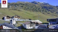 Archiv Foto Webcam Zürs: Hotel Arlberghaus 13:00