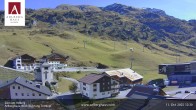Archiv Foto Webcam Zürs: Hotel Arlberghaus 11:00