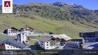 Archiv Foto Webcam Zürs: Hotel Arlberghaus 13:00