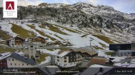 Archiv Foto Webcam Zürs: Hotel Arlberghaus 15:00