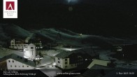 Archiv Foto Webcam Zürs: Hotel Arlberghaus 17:00