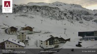 Archiv Foto Webcam Zürs: Hotel Arlberghaus 07:00