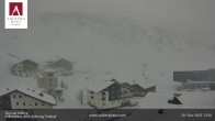 Archiv Foto Webcam Zürs: Hotel Arlberghaus 11:00
