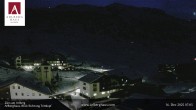 Archiv Foto Webcam Zürs: Hotel Arlberghaus 06:00
