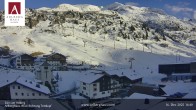 Archiv Foto Webcam Zürs: Hotel Arlberghaus 13:00
