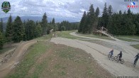 Archiv Foto Webcam ArBär Kinderland des Skigebiets am Arber 13:00
