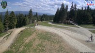 Archiv Foto Webcam ArBär Kinderland des Skigebiets am Arber 13:00