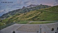 Archiv Foto Webcam Hotel Adler in Warth 19:00