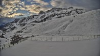 Archiv Foto Webcam Hotel Adler in Warth 07:00