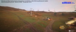 Archiv Foto Webcam Bergstation Gondelbahn in Sillian 03:00