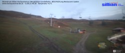 Archiv Foto Webcam Bergstation Gondelbahn in Sillian 03:00