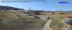Archiv Foto Webcam Bergstation Gondelbahn in Sillian 15:00