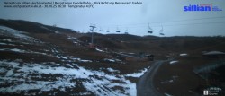 Archiv Foto Webcam Bergstation Gondelbahn in Sillian 05:00