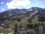 Archived image Webcam View of the kids hotel Oberjoch at the slopes in front 11:00