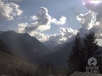 Archived image Webcam Kids hotel Oberjoch: view at the nature reseve "Allgäuer Hochalpen" 15:00