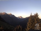 Archived image Webcam Kids hotel Oberjoch: view at the nature reseve "Allgäuer Hochalpen" 05:00