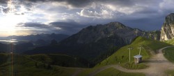 Archiv Foto Webcam Bergstation der Breitenbergbahn 06:00