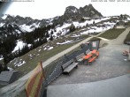 Archived image Webcam Arrival of the Breitenbergbahn cabins 05:00
