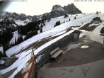 Archived image Webcam Arrival of the Breitenbergbahn cabins 15:00