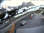 Archived image Webcam Arrival of the Breitenbergbahn cabins 17:00