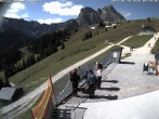 Archived image Webcam Arrival of the Breitenbergbahn cabins 09:00