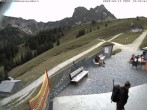 Archived image Webcam Arrival of the Breitenbergbahn cabins 15:00