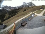 Archiv Foto Webcam Breitenbergbahn: Ausgang Bergstation 15:00