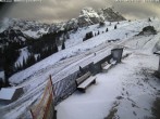 Archived image Webcam Arrival of the Breitenbergbahn cabins 13:00