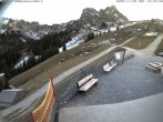 Archived image Webcam Arrival of the Breitenbergbahn cabins 15:00