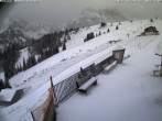 Archived image Webcam Arrival of the Breitenbergbahn cabins 06:00
